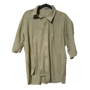 DUCK HEAD WRINKLE FREE SHORT SLEEVE BUTTON UP GREEN SIZE XL 💚